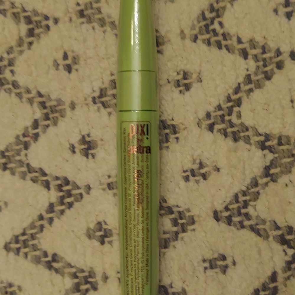 Mascara bundle - Picture 3 of 4